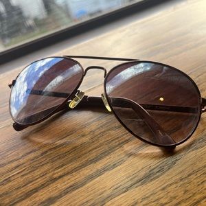 betsey johnson- aviator sunglasses- with Betsey logo details on lenses